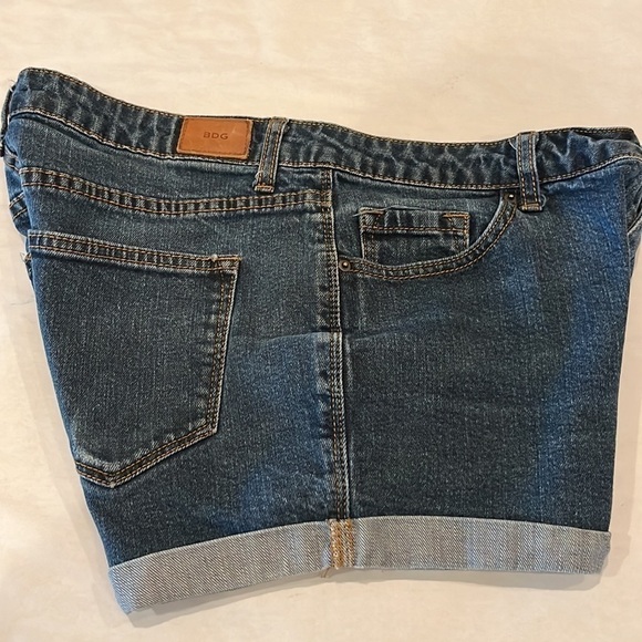 BDG Mid Rise Alexa Short Size 30 - Picture 8 of 16